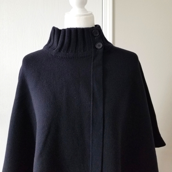 Theory Black cowl Cape - Picture 5 of 13